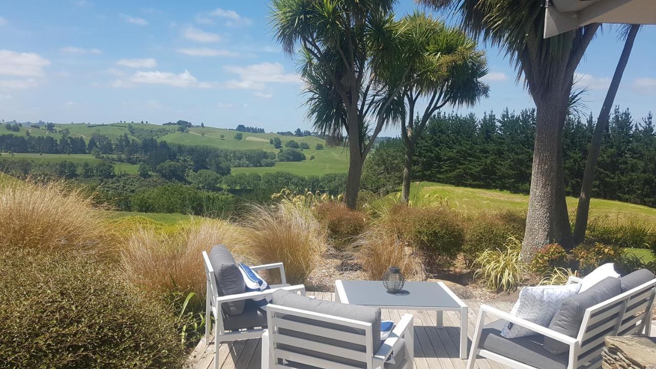 Above The River Karapiro Bed & Breakfast Екстериор снимка