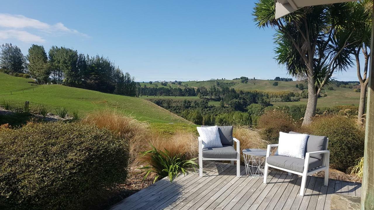 Above The River Karapiro Bed & Breakfast Екстериор снимка